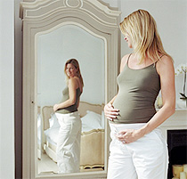 Baby Pictures  Pregnancy on Goods Baby Growth In The Womb Baby Growth Chart Uk Growth Of A Baby